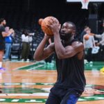 jayson-tatum,-jaylen-brown-ignore-each-other-in-awkward-celtics-76ers-pregame-scene