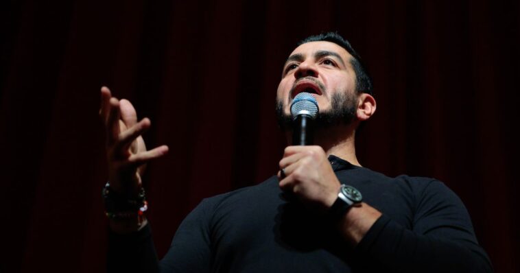 caught:-el-sayed-says-family-has-‘no’-ties-to-muslim-brotherhood,-then-his-sister’s-devastating-tweets-surface