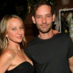 tobey-maguire-officiates-ex-wife’s-wedding-weeks-after-divorce-finalized