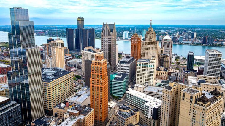 america’s-most-rat-infested-cities-ranked-as-midwest-surprise-cracks-top-10
