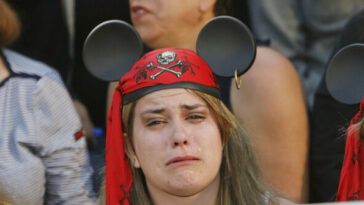 disney-world’s-single-one-day-pass-now-costs-$301-for-all-park-access-after-price-hike