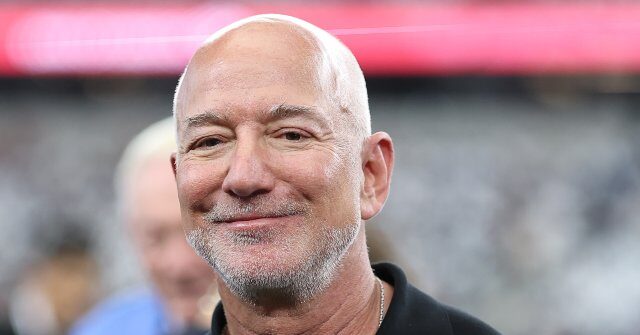 jeff-bezos:-ai-gains-could-let-families-live-on-one-income,-three-day-workweeks