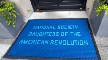 daughters-of-the-american-revolution-boots-texas-chapter-for-objecting-to-allowing-trans-women-to-join
