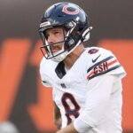 bears-kicker-goes-viral-after-trying-to-trip-packers-receiver-who-decked-chicago-coach-on-sideline