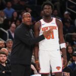 mike-brown-keeping-knicks’-offense-‘real-generic’-to-test-players-in-preseason