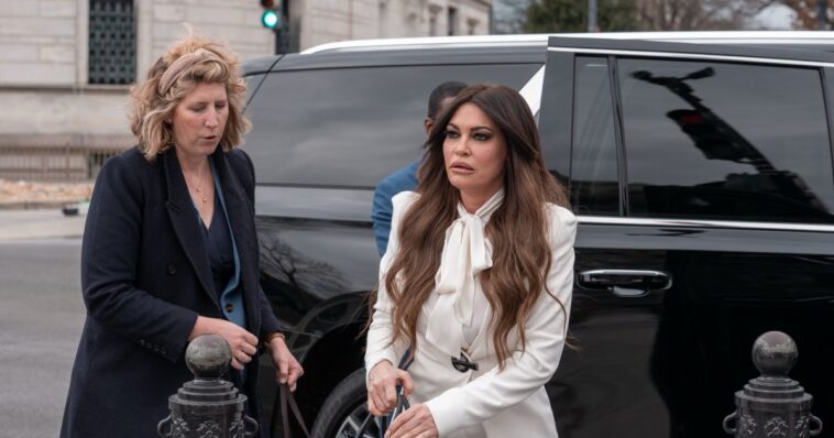 breaking:-trump-tells-kimberly-guilfoyle-to-resign