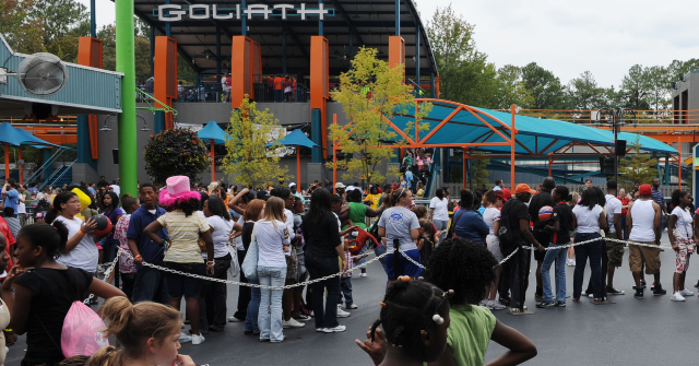 video:-rider-killed-in-fall-from-six-flags-over-georgia-roller-coaster