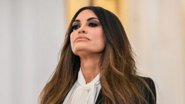 breaking:-kimberly-guilfoyle-‘forever-grateful’-to-trump-as-she-resigns