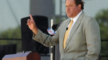 chris-berman-reveals-new-espn-retirement-plan-as-he-approaches-50th-anniversary