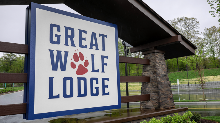 great-wolf-lodge-horror-as-mom-accused-of-killing-husband-and-toddler-inside-hotel-room