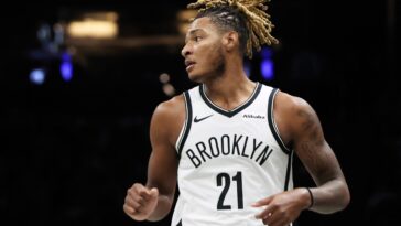 noah-clowney-making-case-for-nets-minutes-despite-losing-job-to-julius-randle