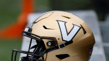 vanderbilt-football-cuts-kayleb-barnett-after-allegations-he-chocked-a-man-unconscious