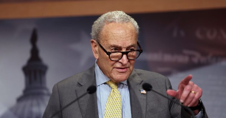 ‘tsunami-of-republican-money’-could-turn-midterms-upside-down,-says-top-democrat