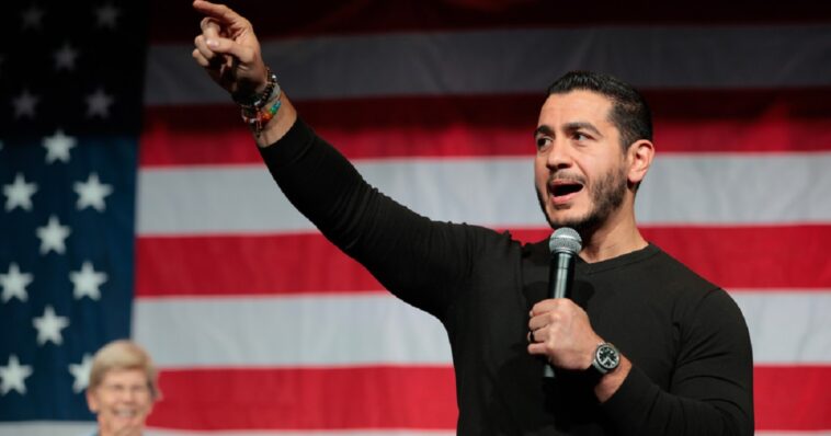 ex-el-sayed-senior-aide-goes-public,-warns-‘extremely-difficult-to-comprehend-how-dangerous-this-can-be-if-he-is-elected’