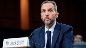massive-trove-of-republican-voter-and-donor-info-breached-in-biden-doj-probe:-senate-chairman