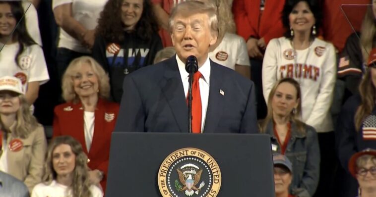 watch-live:-trump-speaks-at-rally-for-andy-biggs-in-bullhead-city,-arizona-–-4:00-pm-et