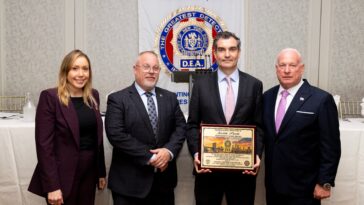 nypd-union-honors-the-post-for-excellence-in-police-reporting-at-awards-breakfast:-‘that’s-our-paper’