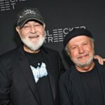 billy-crystal-stopped-talking-to-god-after-palisades-fire-burned-down-his-home,-rob-reiner-murder:-‘i-don’t-trust-him’