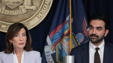 cnn:-mamdani,-hochul-drag-down-new-york-democrats
