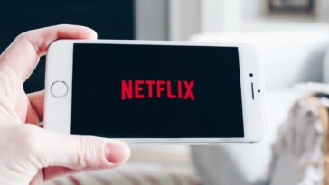 netflix-lays-off-1,000-people-as-woke-streaming-giant-struggles-to-keep-viewers