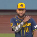 praying-mantis-refuses-to-leave-jackson-chourio-alone-in-hilarious-nlcs-moment