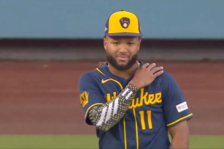 praying-mantis-refuses-to-leave-jackson-chourio-alone-in-hilarious-nlcs-moment