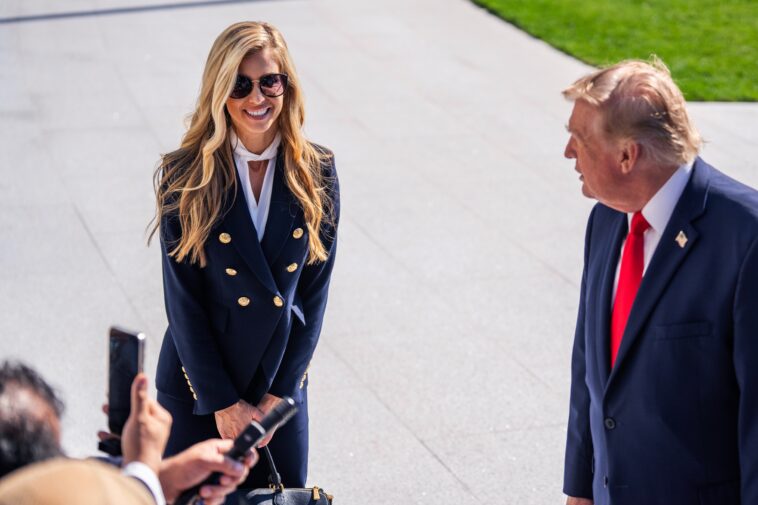 new-white-house-press-secretary-katie-zacharia-under-fire-as-questions-emerge-about-her-legal-background