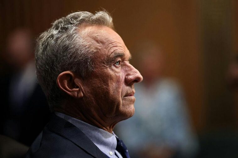 exclusive:-rfk-jr.-issues-final-warning-to-transgender-groups