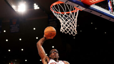 former-knicks-star-amar’e-stoudemire-becomes-a-miami-police-officer