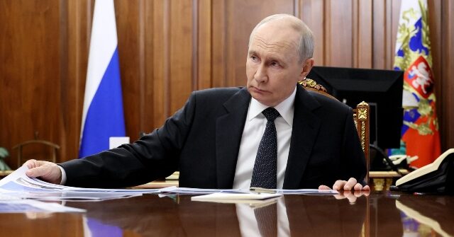 putin-calls-emergency-cybersecurity-meeting-over-‘external-aggression’