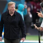 sports-are-an-easy-gig-when-you-drown-out-the-questions-about-integrity