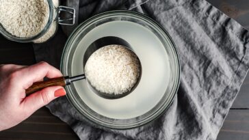you’re-probably-cooking-rice-wrong,-and-chefs-reveal-the-simple-mistake-to-avoid