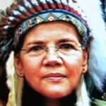 liz-“pocahontas”-warren-gets-public-spanking-and-sent-back-to-her-wigwam-by-spice-family-heir