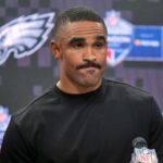 experts-weigh-in-on-jalen-hurts-scary-blood-clot-with-potential-timetables-for-return