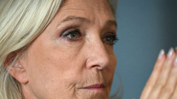 46-per-cent-of-muslims-would-want-to-leave-france-if-marine-le-pen-elected-president:-report