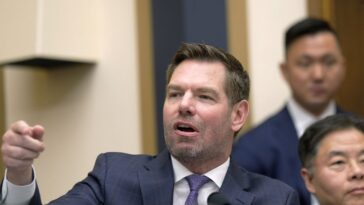 la-sex-crimes-unit-considers-bringing-charges-against-eric-swalwell