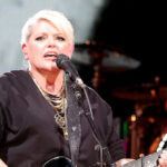 white-house-slams-the-chicks’-natalie-maines-as-a-‘despicable-nobody’-with-‘peanut-sized-brain’-after-singer-attacks-trump