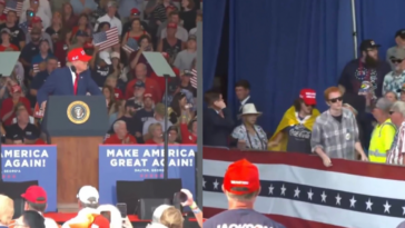 watch:-trump-supporters-boot-leftist-out-of-rally-as-crowd-erupts-chanting-usa-–-trump-roasts-protesters