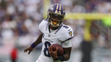 is-ravens-qb-lamar-jackson-playing-against-browns-in-week-6?