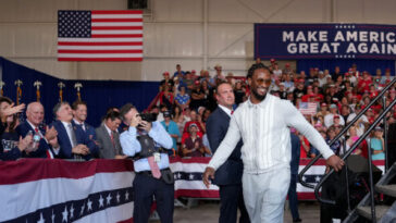 nfl-great-todd-gurley-campaigns-with-trump-in-georgia