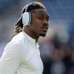 patriots-expected-to-activate-aj.-brown-for-jets-clash-after-ankle-injury