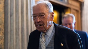 chuck-grassley-files-for-reelection,-would-be-101-if-he-finishes-term