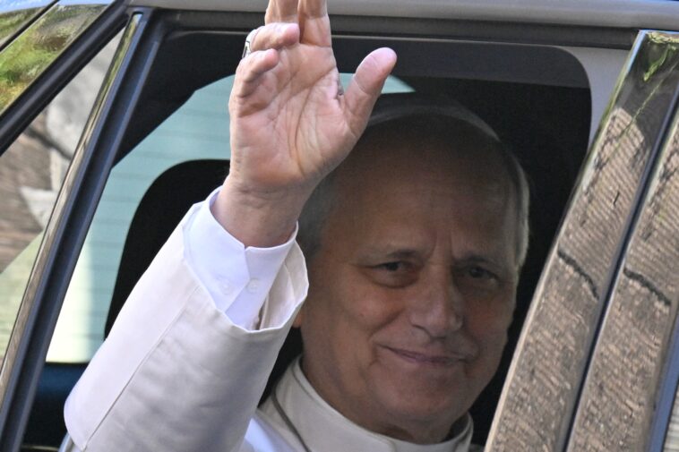 pope-leo-released-from-hospital-4-days-after-lung-cancer-surgery,-telling-supporters-he’s-feeling-‘much-better’