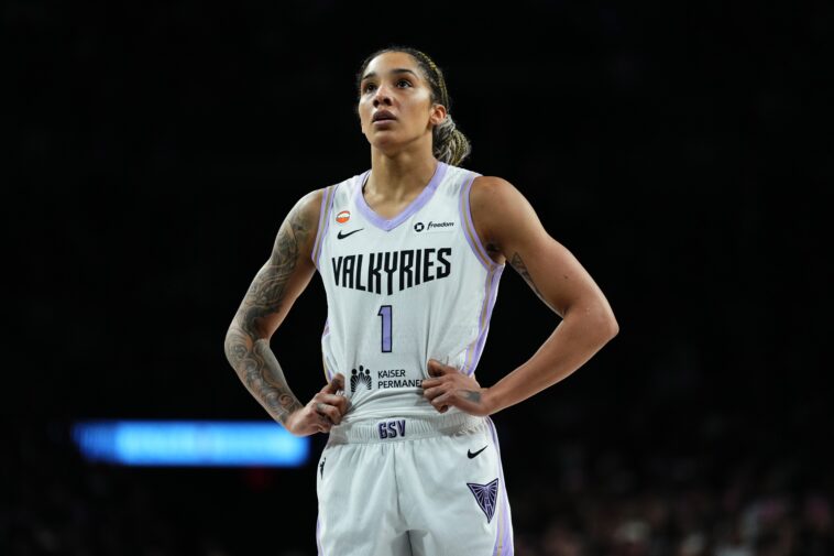 valkyries’-gabby-williams-lashes-out-at-wnba-media-treatment-of-her-after-team’s-success