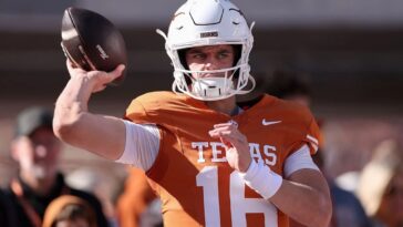 texas-blows-14-point-lead,-arch-manning-experiences-first-home-loss-as-questions-mount-in-austin