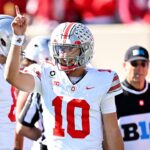 ohio-state-snaps-indiana’s-22-game-winning-streak,-hands-reigning-champs-first-loss-since-2024-in-thriller