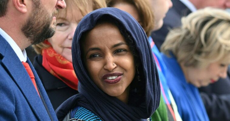 we-now-know-what-led-the-feds-to-raid-ilhan-omar’s-home:-her-sister’s-phone