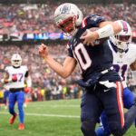 colts-and-patriots-6-point-teaser-is-the-football-betting-play-of-the-week-at-130-odds