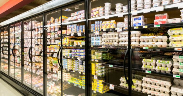 cyberattack-turns-hundreds-of-grocery-coolers-into-saunas-–-dozens-of-us-military-stores-faced-similar,-unexplained-attack