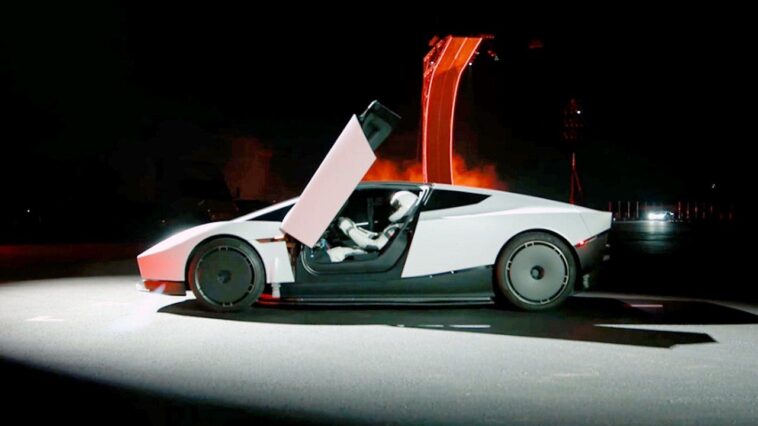 tesla-roadster-flies,-flips-and-hits-60-mph-in-a-flash